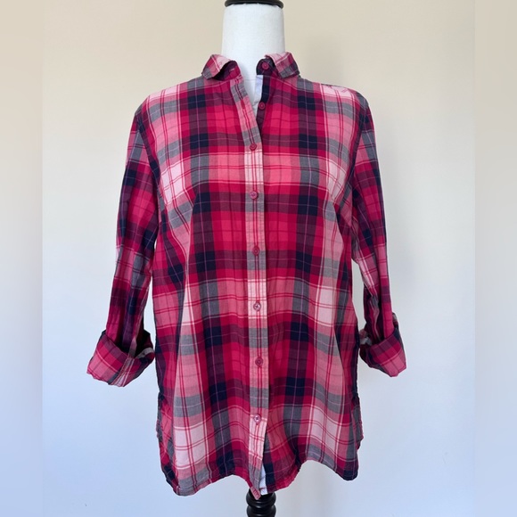 Tommy Hilfiger Tops - Tommy Hilfiger Plaid Button Down Shirt - Lightweight 100% Cotton - Size M US